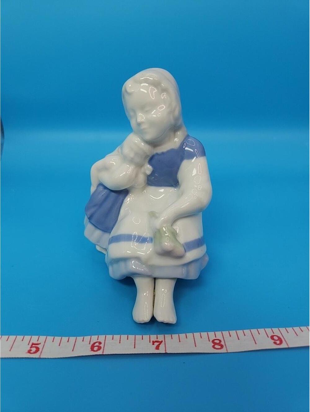 Vintage Gerold Bavarian West Germany Figurine Little Girl With Doll